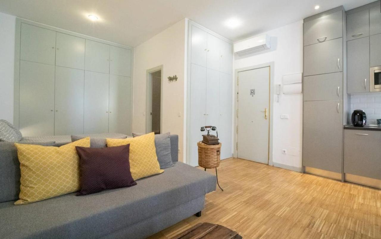 Apartamentos Moratin Las Letras Madrid Esterno foto