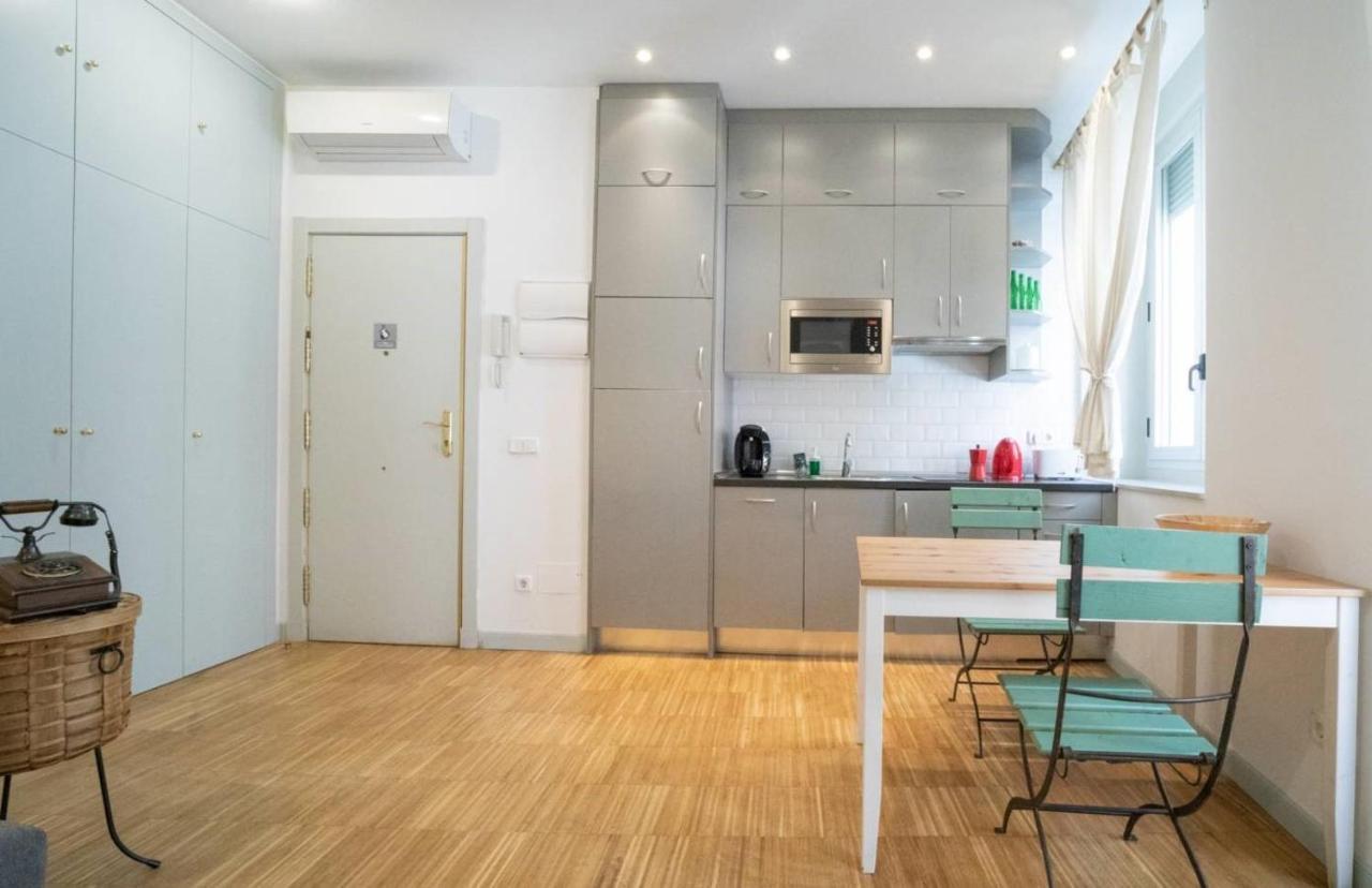 Apartamentos Moratin Las Letras Madrid Esterno foto