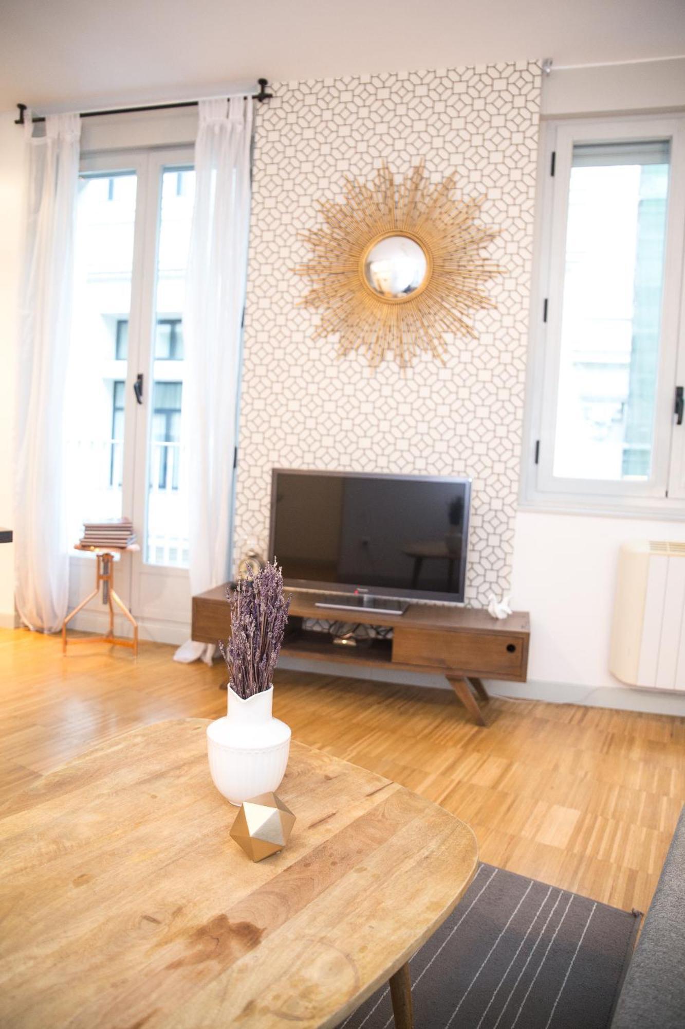 Apartamentos Moratin Las Letras Madrid Esterno foto
