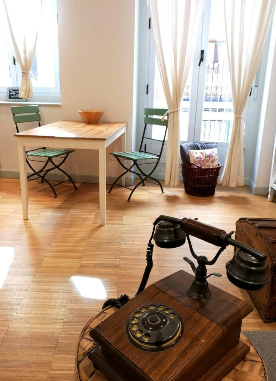 Apartamentos Moratin Las Letras Madrid Esterno foto