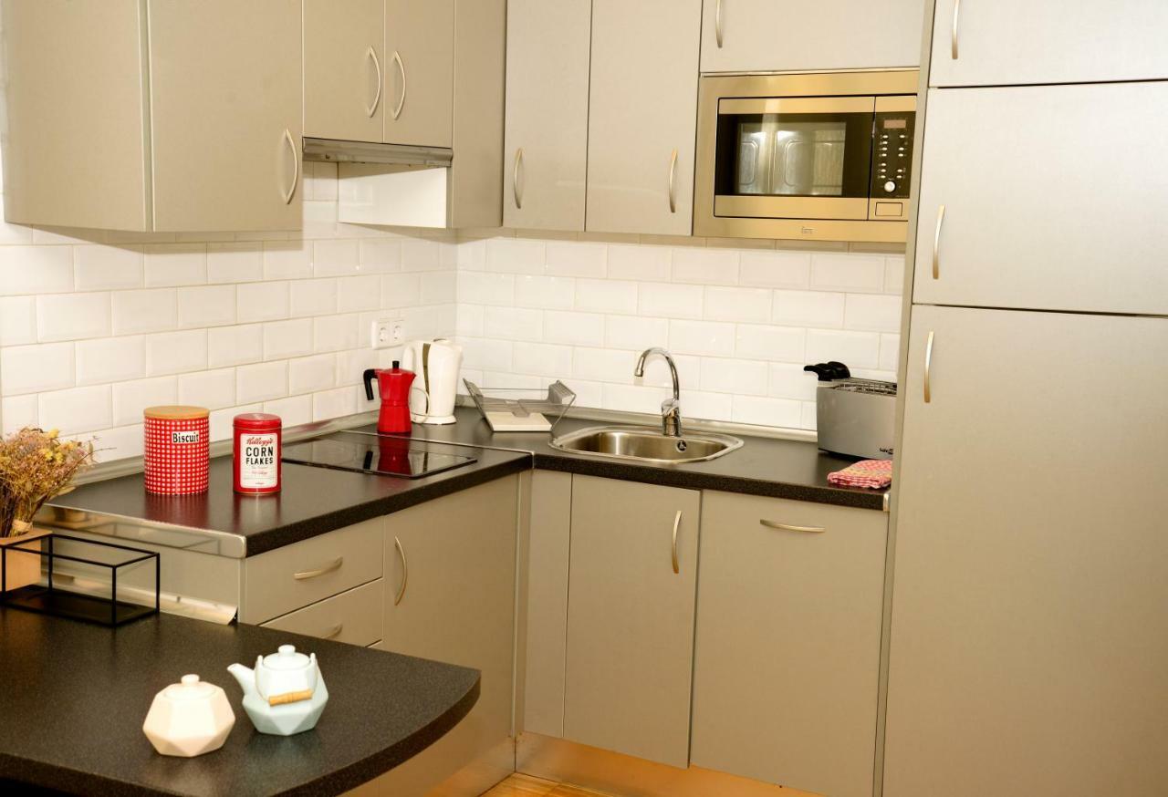 Apartamentos Moratin Las Letras Madrid Esterno foto